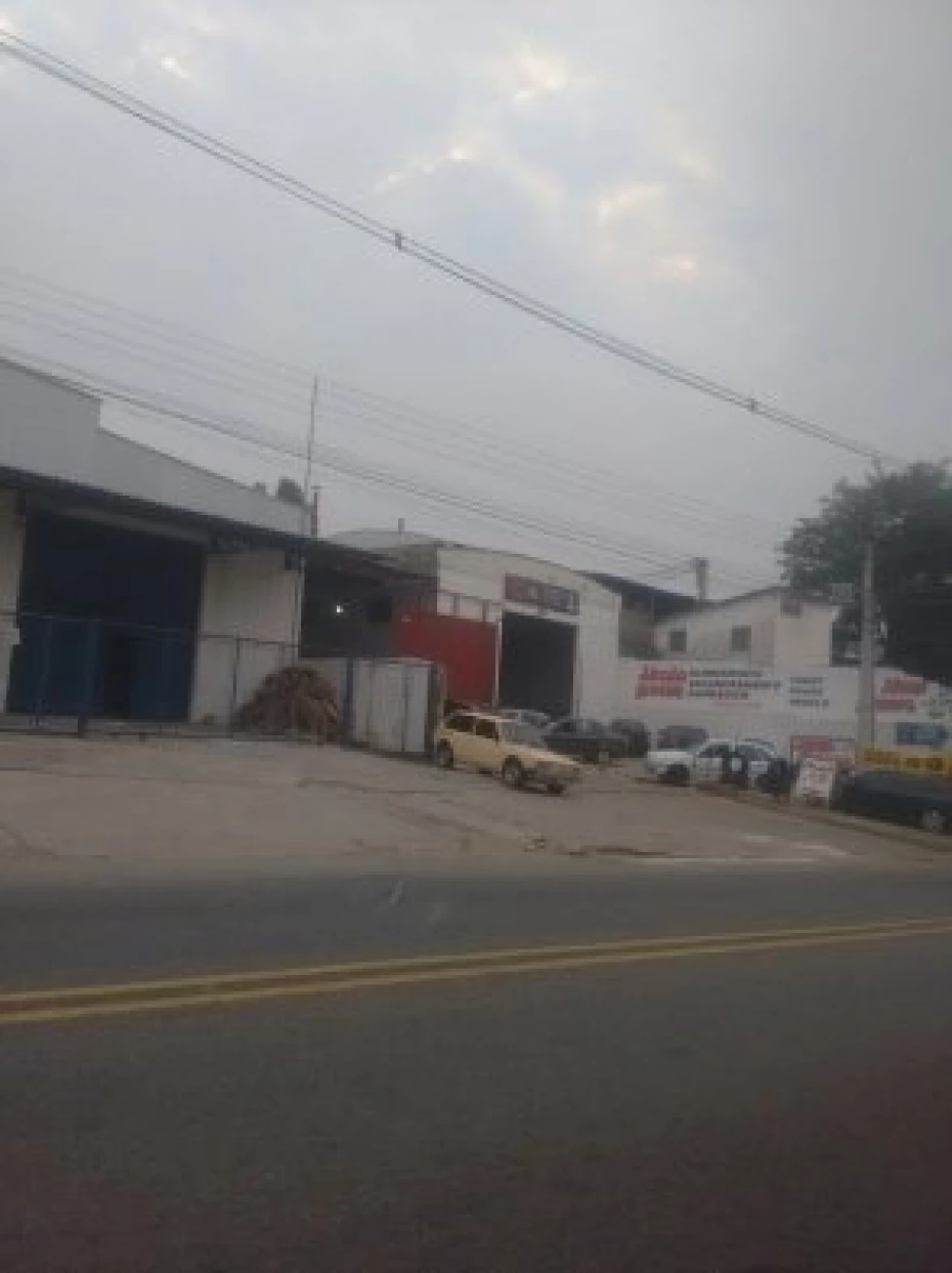 Foto 16:  — Janio Pneus - Centro Automotivo
